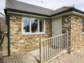 1 Coachman's Cottage, Hillfield Village